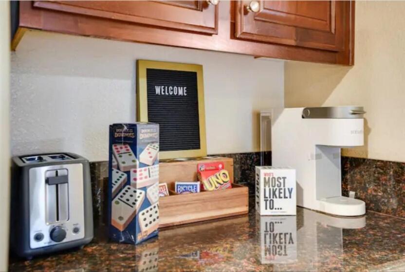 Vacation Two Bedroom La Jolla Luxury Condo Apartment