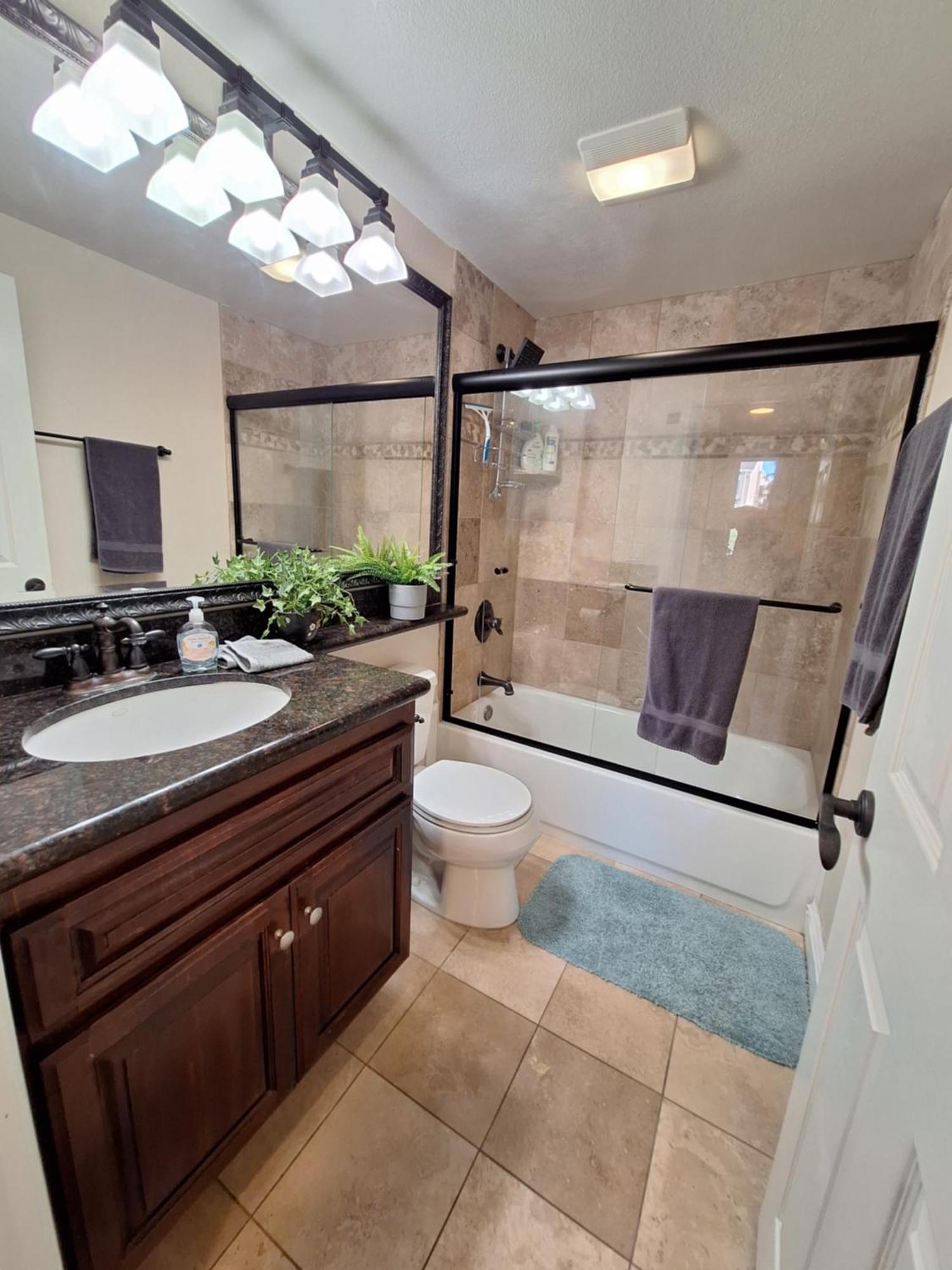 Vacation Two Bedroom La Jolla Luxury Condo Apartment