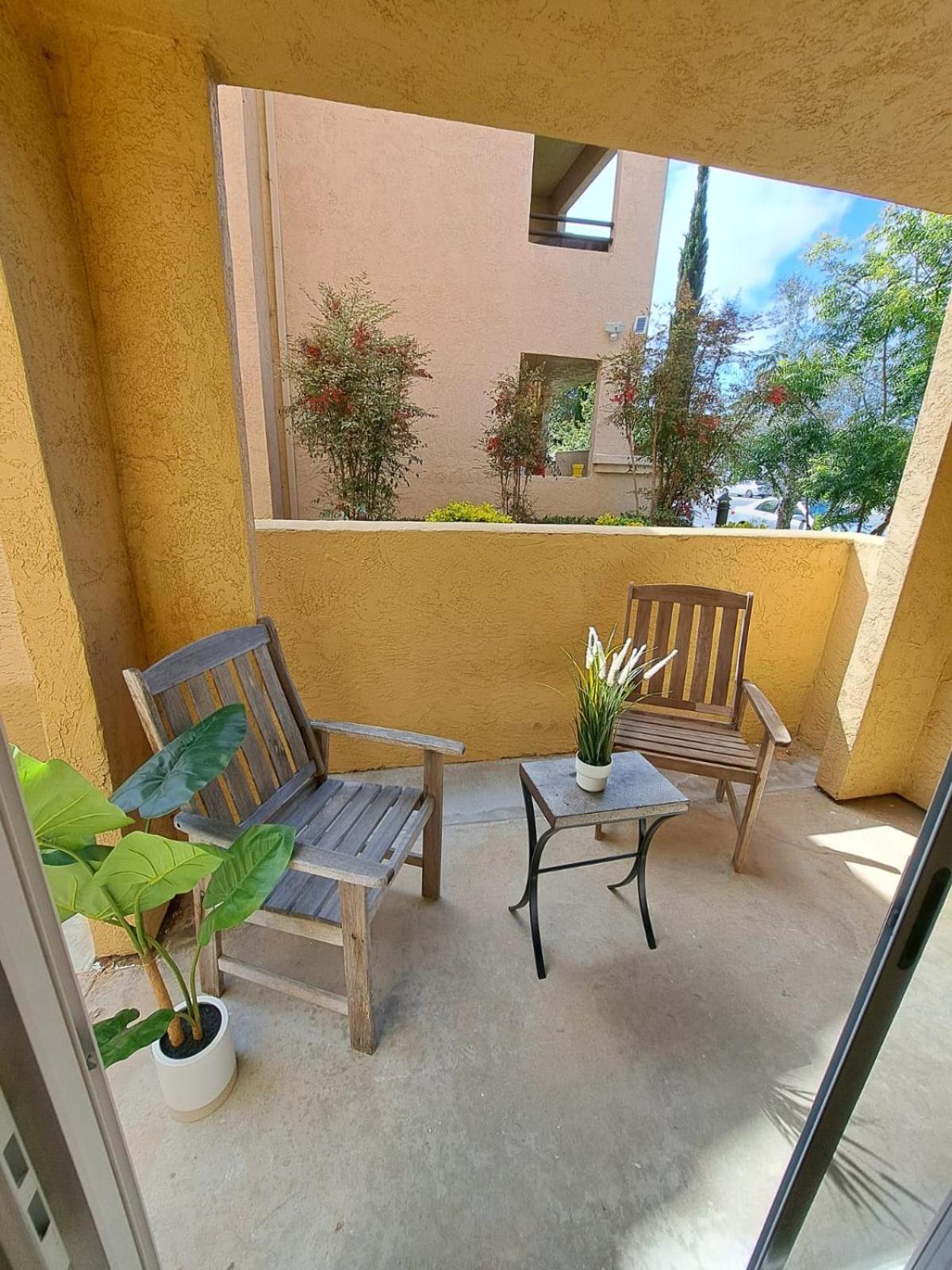 Apartment Vacation Two Bedroom La Jolla Luxury Condo